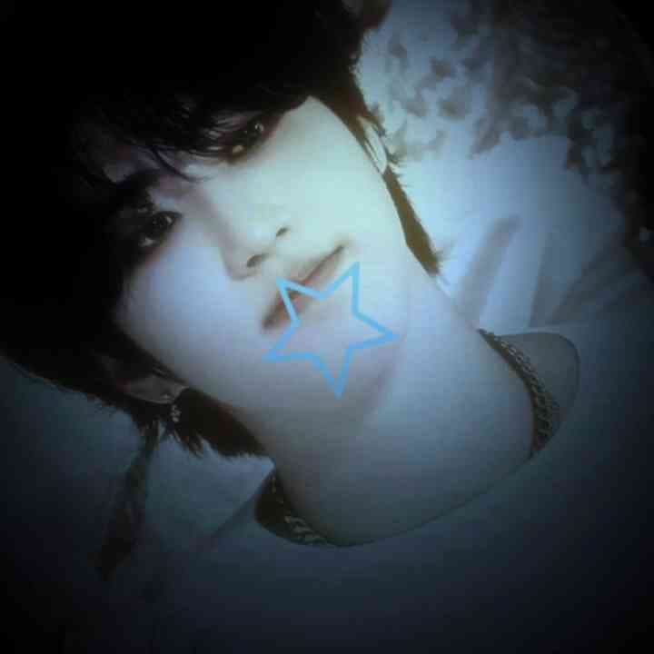 Hyunjin ☆★☆★~• edit //MIXABLE PLEASE GIVE CREDITS IF YOU USE// #kinemasterpleasedontreject #pillbabytwotime #nightshade_yey #straykids