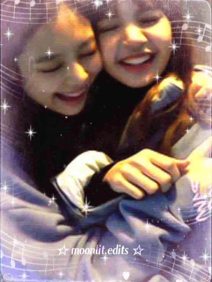 ✩ Jenlisa ✩ Requested by JENNIE_CHAN || change videos/images if u mix and don't steal! #givecredits #👑jenlisa🖤💖 #blackpinkedit #kpop #requested #edit #blackpink☆★♡♥︎◇ #jenlisaedit sorry for deleting it I wanted to add more cuz I didn't like how it was before mb!!