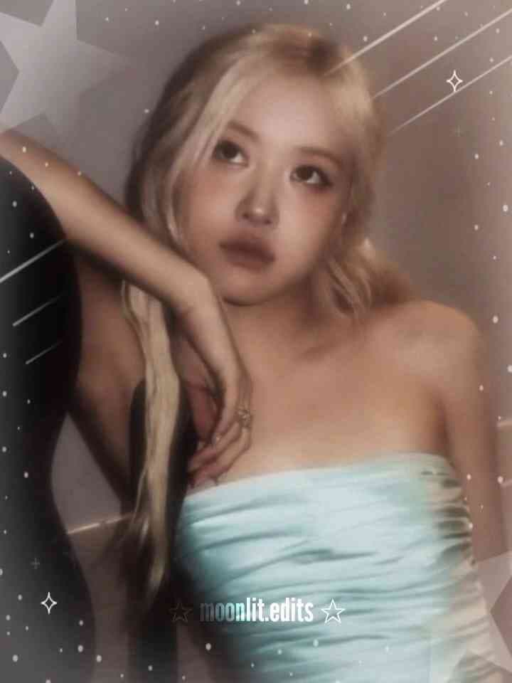 ✩ Rosiee ✩ She's such a beauty 😍 || sorry guys this is ahh also change images if u mix and don't steal! #givecreditsifyoumix #rosey #rosie🌸the🌸queen #blackpink☆★♡♥︎◇ #edit #blackpinkinyourarea #blackpinkedit #kpop #kpopedit